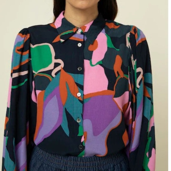 FRNCH Paris Floral Medium Button Up Blouse - Picture 7 of 7